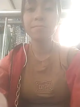 girl-ten online show from November 14, 3:39 am