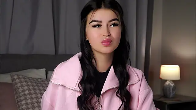 CoreenYorton online show from January 18, 11:06 am