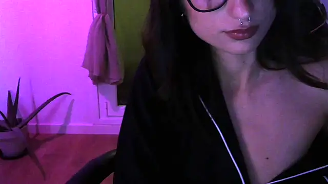 LucyGrayX online show from November 10, 6:58 pm