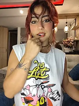 Sarah Lark- online show from July 14, 12:44 am