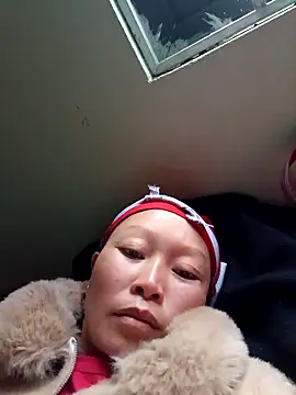 girl-hot2x online show from February 2, 6:56 am