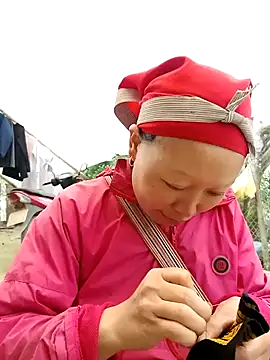 girl-hot2x online show from March 20, 3:00 am