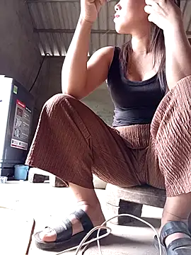 Lyly sexyy online show from December 19, 5:10 am