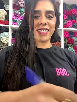 Monahliza online show from November 27, 5:16 pm