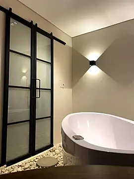 lusstyles 1 online show from November 28, 11:24 am