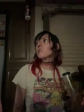 needlefaceUwU online show from March 1, 6:35 am