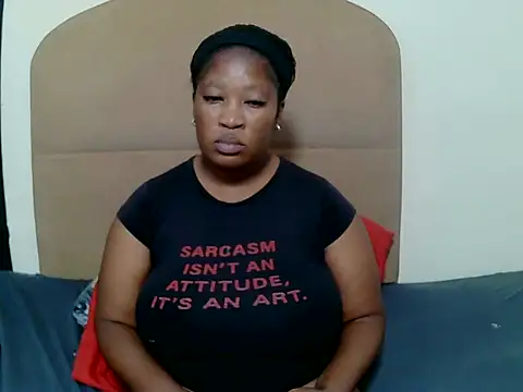 MissMoyo online show from December 22, 8:01 pm