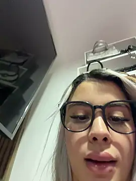 yousumisa online show from July 31, 7:31 am