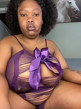 Busty-Sweetheart online show from February 15, 7:51 am