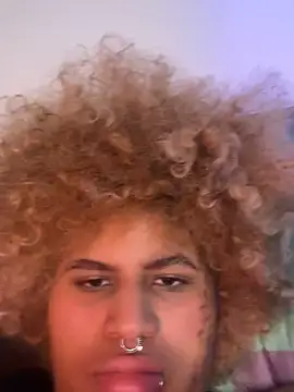 nikicatwild online show from November 27, 12:35 am