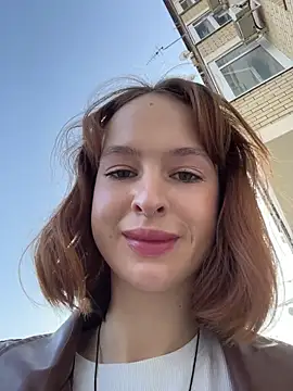 hani obsessed online show from November 27, 10:18 am