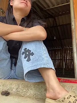 pitty mymi online show from March 3, 8:42 am