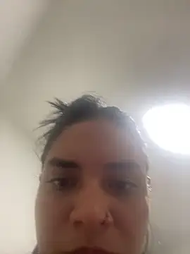 lizmy online show from June 11, 7:05 am