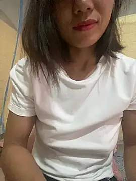 Trangbabylove online show from July 20, 3:42 am