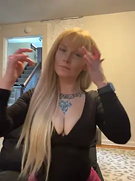 sofrancy online show from February 23, 7:35 pm