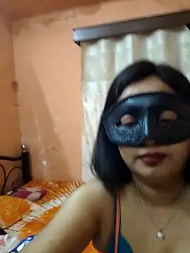 Cute-richa1 online show from April 5, 7:02 pm