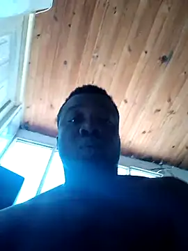 M milove online show from February 10, 4:32 pm