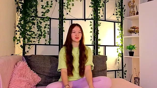 MelvinaEbner online show from February 15, 7:11 am