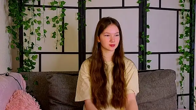 MelvinaEbner online show from February 14, 6:48 am