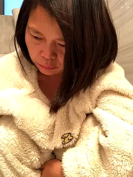 Yes-Baby-A online show from December 3, 10:45 pm