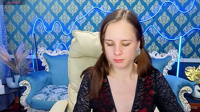 KarolinaSky online show from November 29, 7:01 am