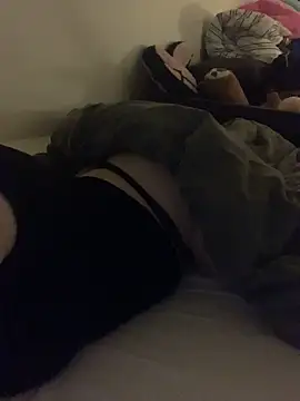 Ghostbaby02 online show from December 17, 10:25 pm