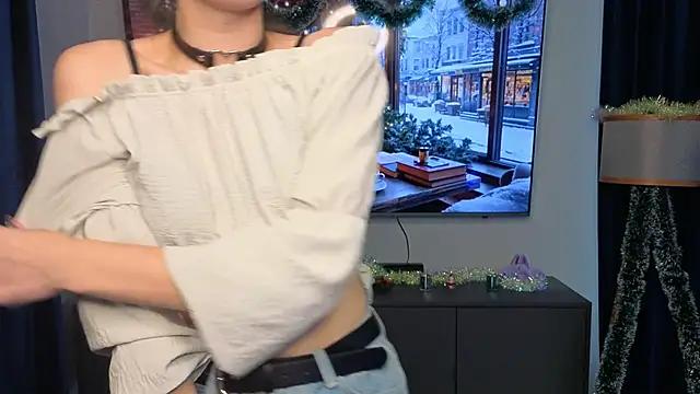 PeiMellison online show from November 28, 8:39 am