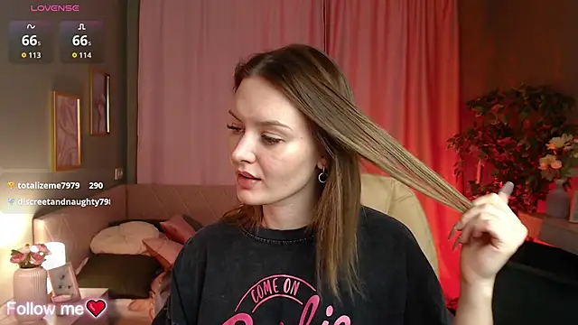 Ursula Andres online show from February 28, 1:49 am