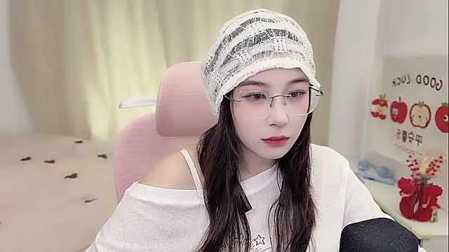 TTtia  online show from March 31, 3:06 am