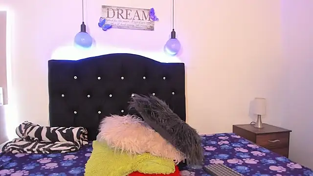 melany tits online show from December 15, 3:45 am