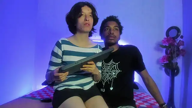 CoralAndOcean  online show from January 5, 5:38 pm