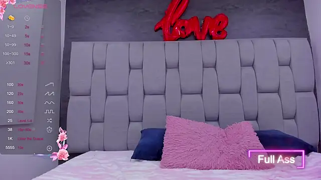 Sarita Ass online show from June 2, 5:08 am