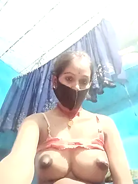 Nandani-758 online show from April 19, 9:50 pm