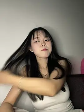 Kiee-lee online show from March 12, 5:59 pm