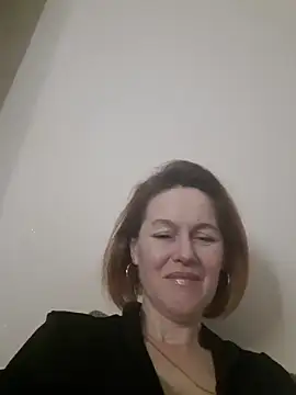 LanaOlbenst online show from April 5, 7:35 pm