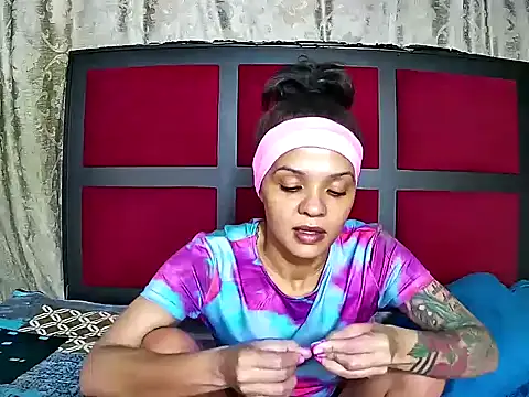 Cadence28 online show from April 10, 7:09 pm