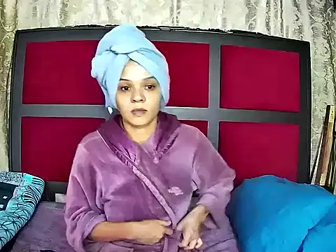 Cadence28 online show from April 11, 7:06 pm