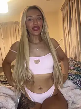 kadieraee online show from January 6, 10:57 pm