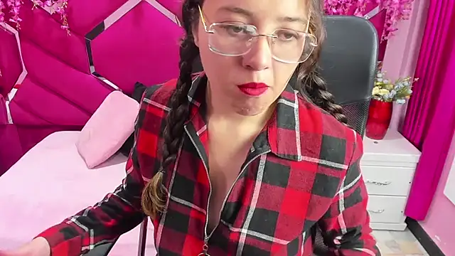 Melanny Colins online show from November 29, 7:51 pm