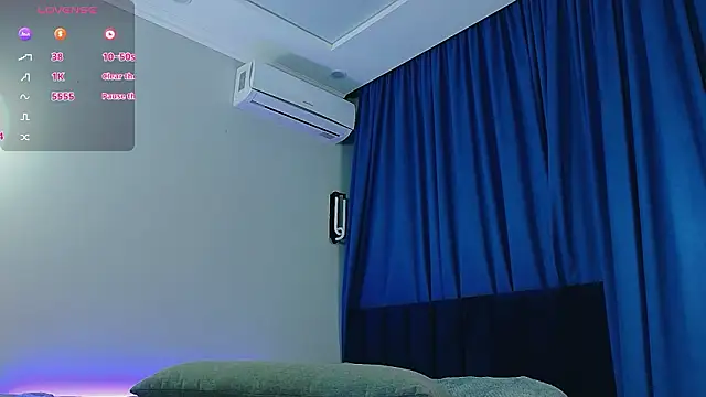 Lina lust  online show from February 23, 11:37 pm