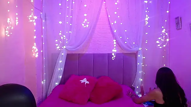 madisson 768 online show from March 26, 1:46 pm