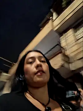 Eveeelyn25 online show from April 25, 2:14 am