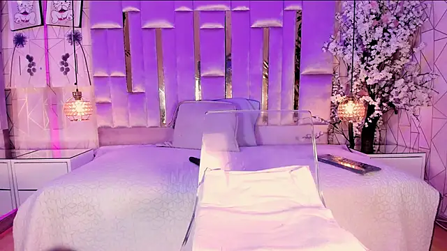 Naomistart online show from March 1, 6:02 am