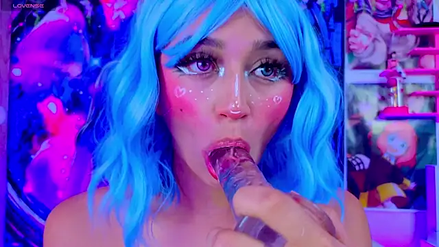 kitty niki online show from December 13, 8:26 pm