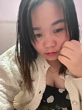 One-two22 online show from February 24, 12:59 pm