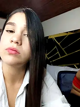 LadyKirk online show from November 29, 3:32 am