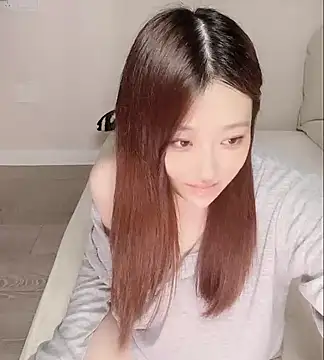 clara-cc online show from May 17, 4:28 pm