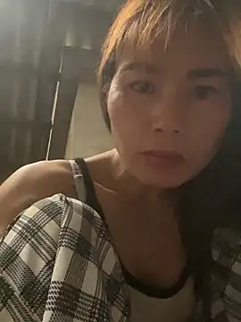 meganmeo online show from May 12, 11:22 pm