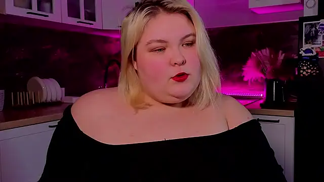 ellagoddes online show from November 26, 5:14 pm