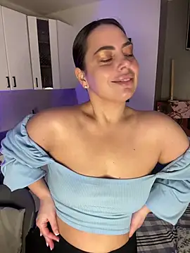 Amalia Lia  online show from February 10, 10:13 pm